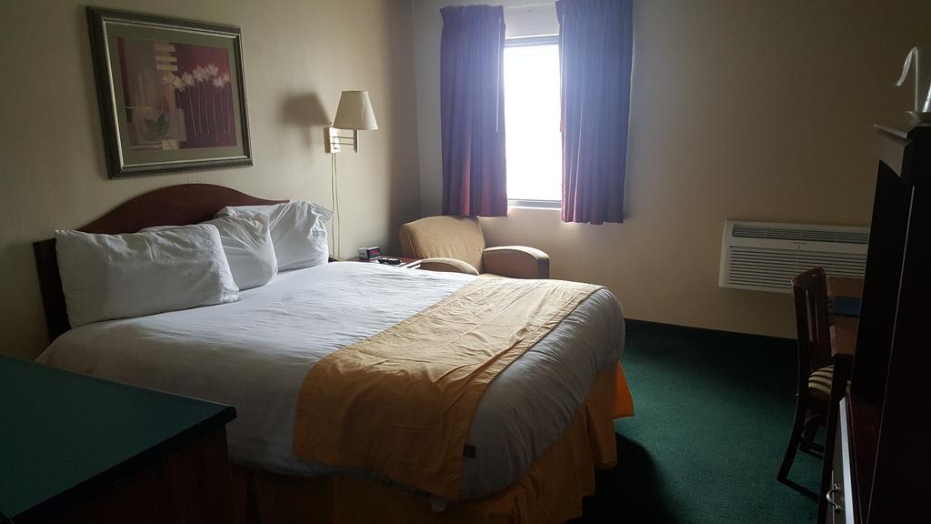 Americas Best Value Inn St. Louis / South Mehlville Екстериор снимка
